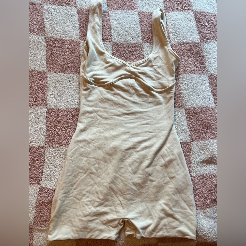 Oh Polly Romper size 6